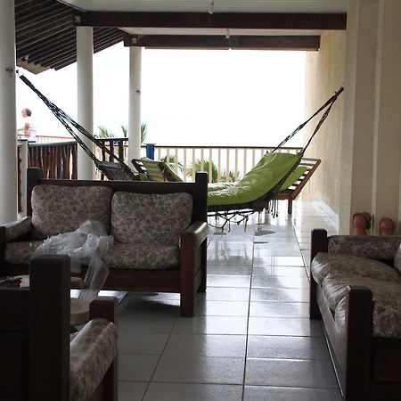 Jacuma'S Lodge Hotel ภายนอก รูปภาพ